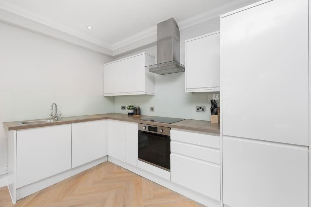Pleasing 2Bed Flat 10Min To Wimbledon Tennis Court Londýn Exteriér fotografie